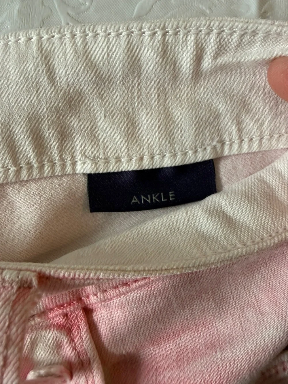 NYDJ Rose Pink Slim Straight Ankle Jeans With Lift Tuck Technology. Size 6